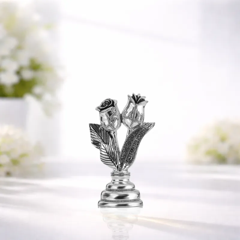 Silver- Tulip Decor
